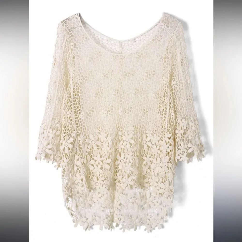 Umgee Crochet Mesh Floral Mid-Sleeve Top In Ivory Size S/M